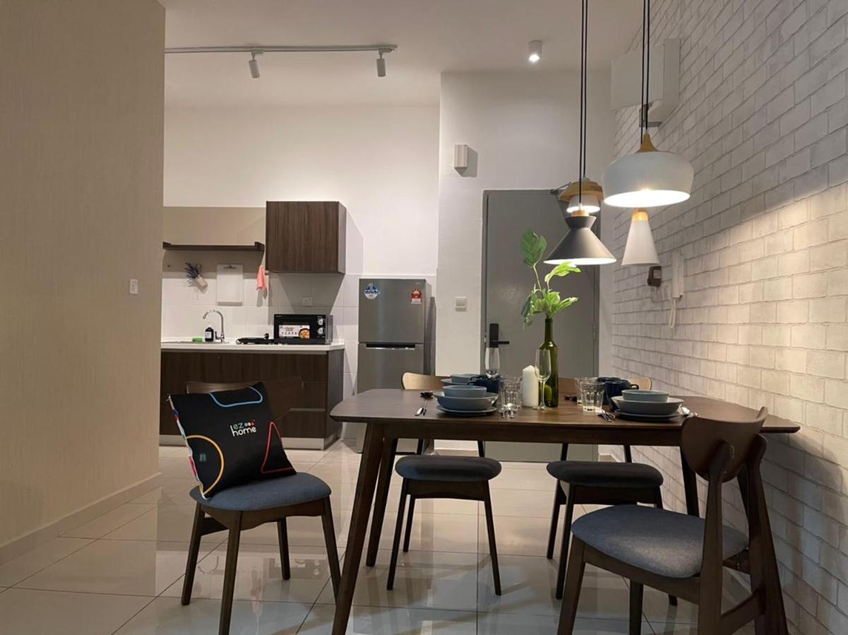Ezhome Mesahill Nilai Dış mekan fotoğraf