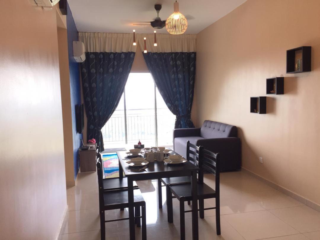 Ezhome Mesahill Nilai Dış mekan fotoğraf