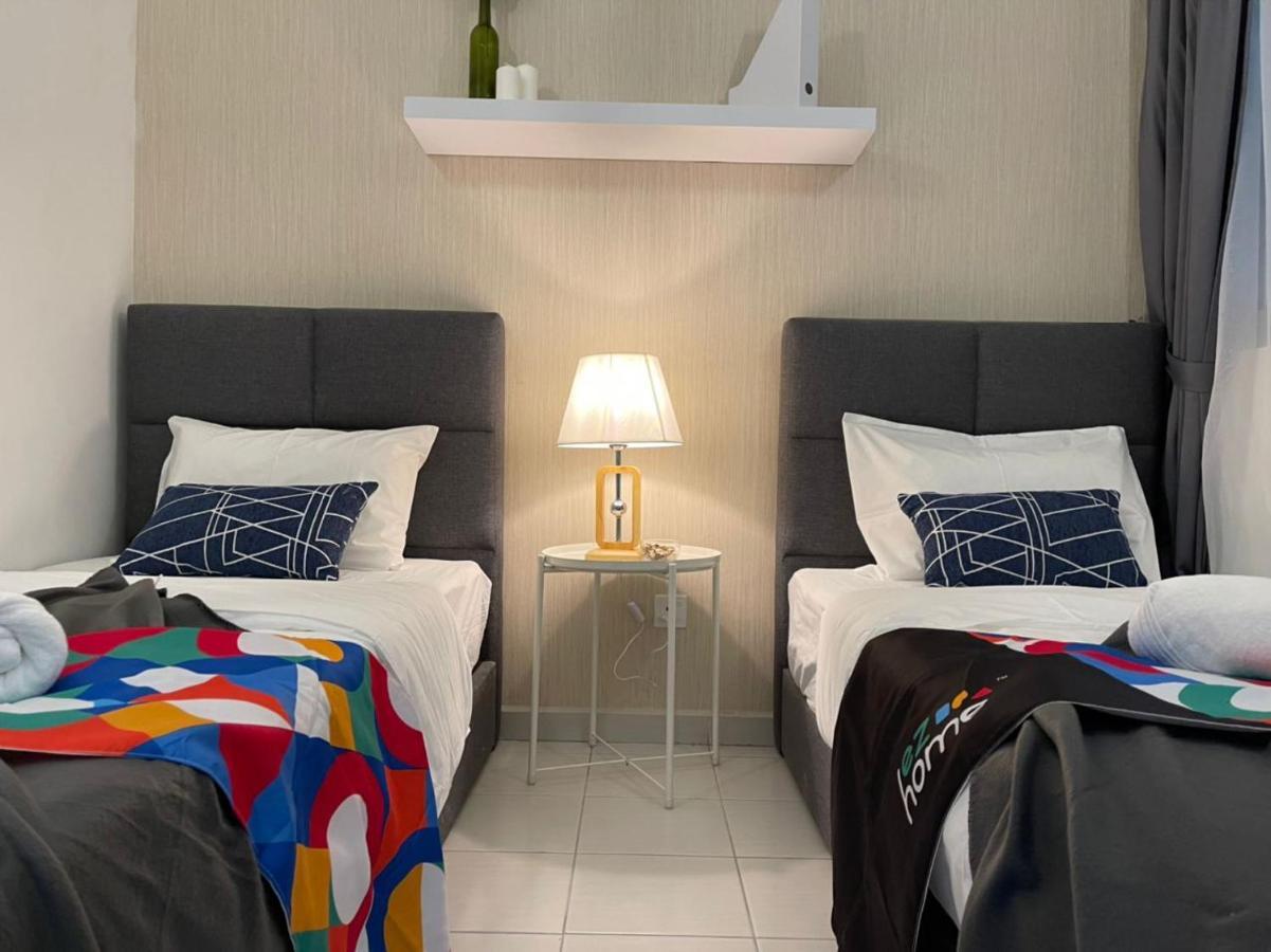 Ezhome Mesahill Nilai Dış mekan fotoğraf
