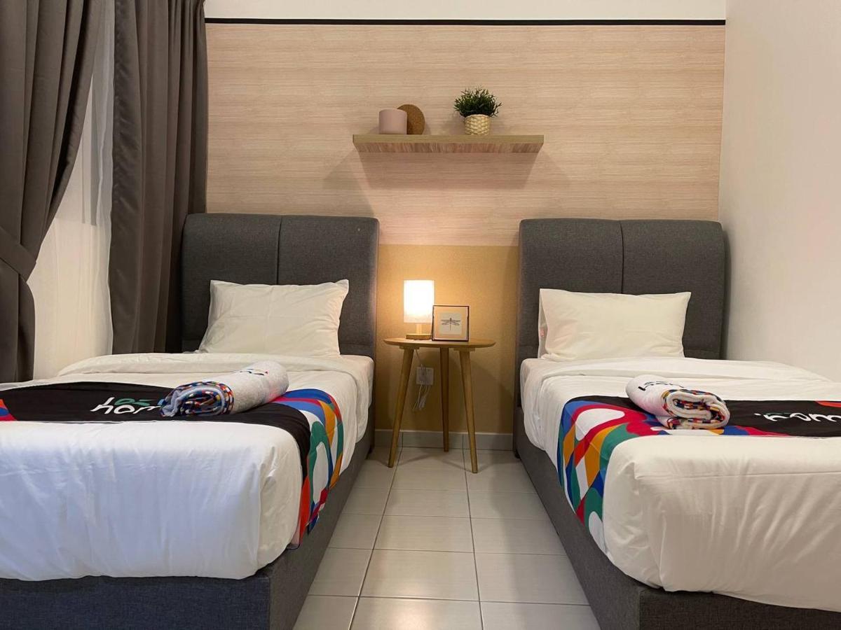 Ezhome Mesahill Nilai Dış mekan fotoğraf