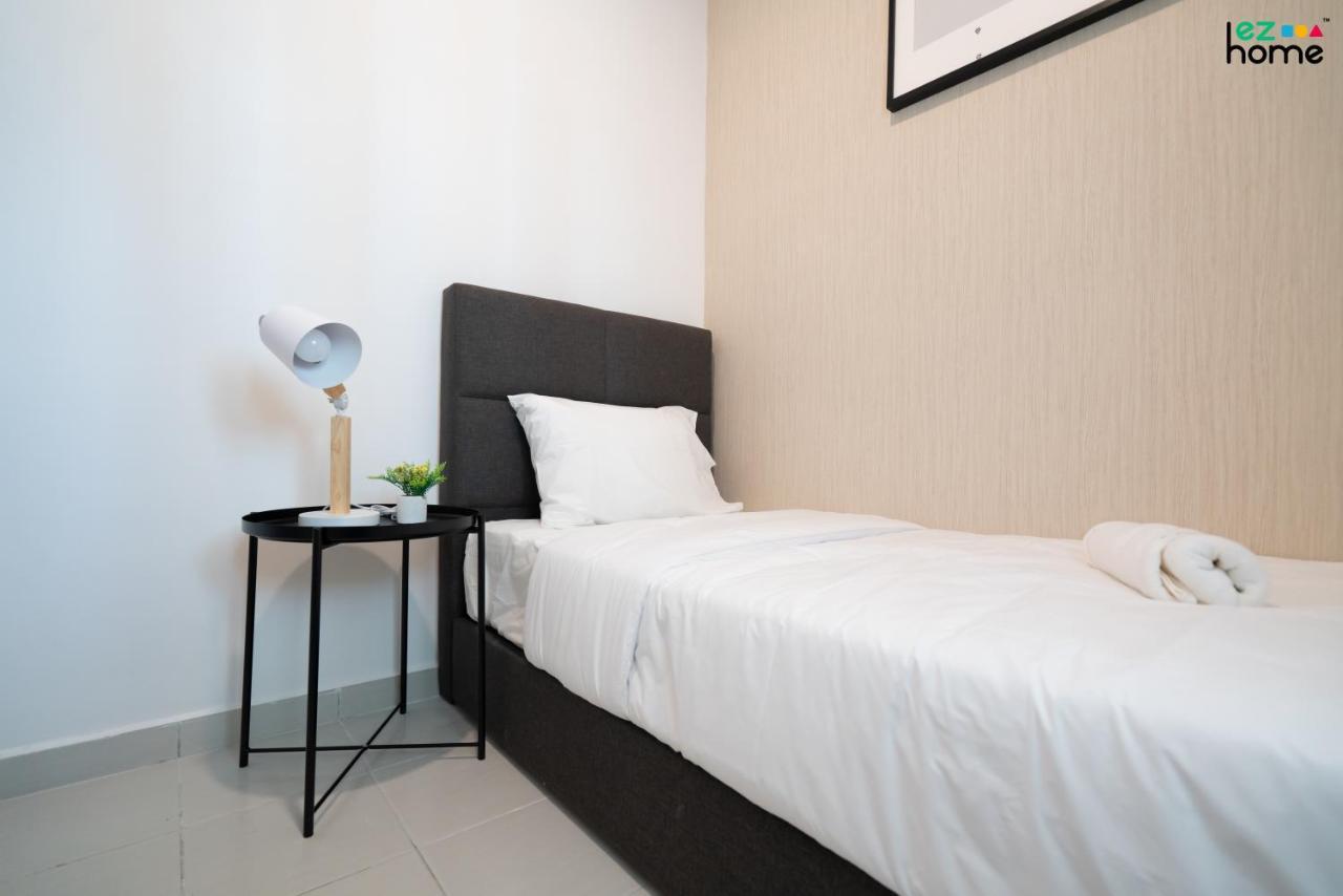 Ezhome Mesahill Nilai Dış mekan fotoğraf