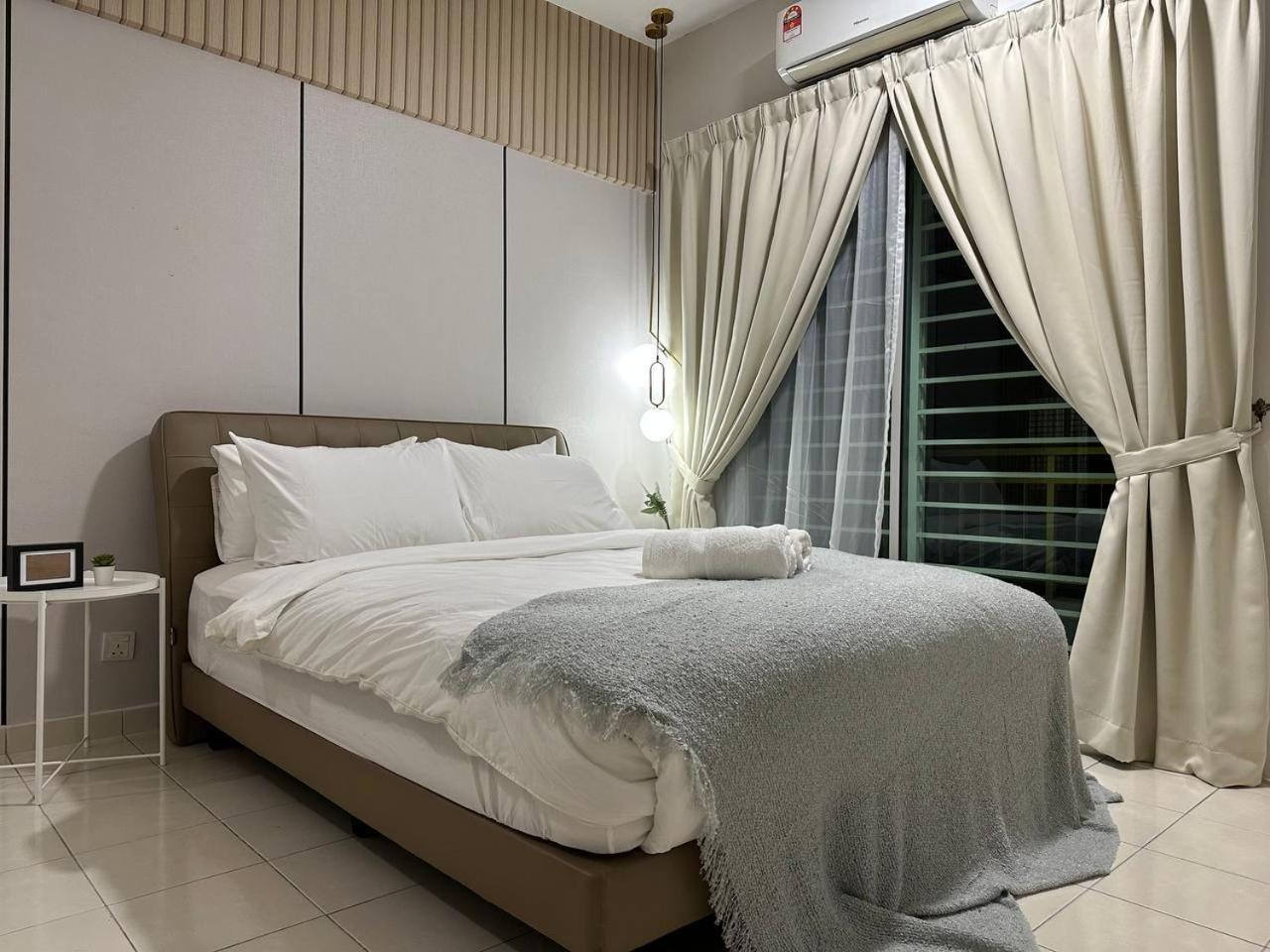 Ezhome Mesahill Nilai Dış mekan fotoğraf